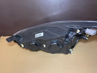Faro Delantero Ford Focus Mk4