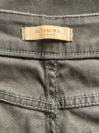 Pantaloni  NUOVI taglia 48 ita - vedi descrizione