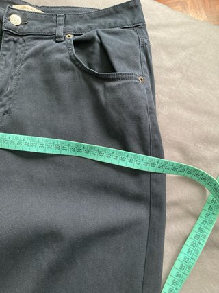 Pantaloni  NUOVI taglia 48 ita - vedi descrizione