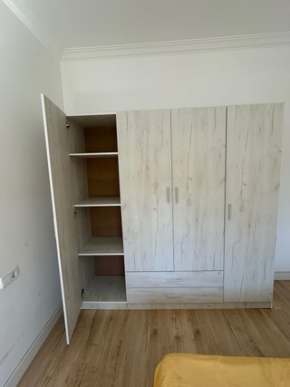 Armario 4 puertas, 2 cajones