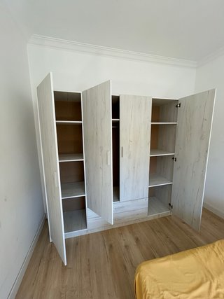 Armario 4 puertas, 2 cajones