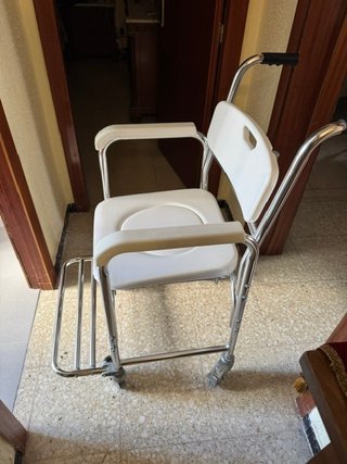 Silla Ducha/WC con Ruedas y Reposacabezas