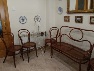 Conjunto Thonet Sillas y Banco Madera Curvada
