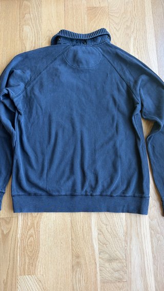 Sudadera azul oscuro cuello  “Adolfo Domínguez”