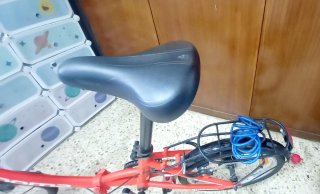 Bicicleta Moma plegable roja