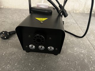 Máquina de humo LED-600 Plus.