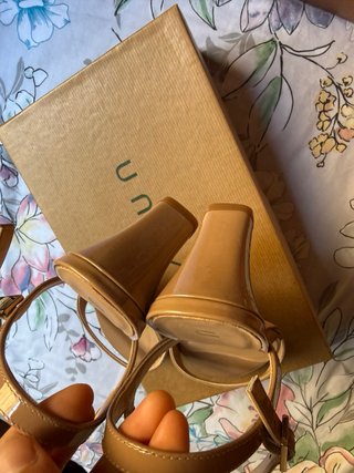 Sandalias Unisa Talla 36 Beige