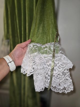 Disfraz época verde y blanco talla única