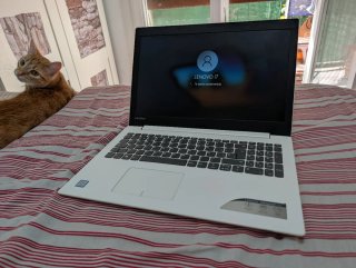 Portátil Lenovo Ideapad 320