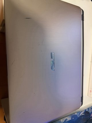 Notebook Asus Nero/Argento con alimentatore