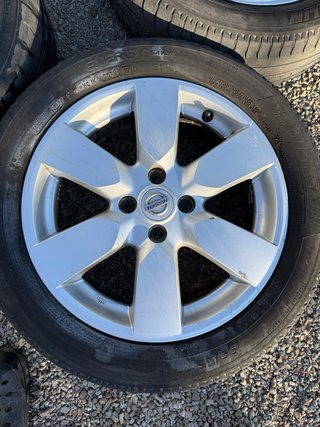 Llantas Nissan Note (4 unidades)