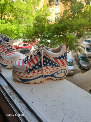 Zapatillas Buffalo Edición Especial USA.