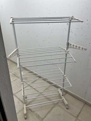 Tendedero Ropa Vertical, de mucha capacidad.