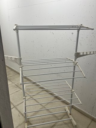 Tendedero Ropa Vertical, de mucha capacidad.