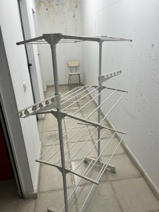 Tendedero Ropa Vertical, de mucha capacidad.