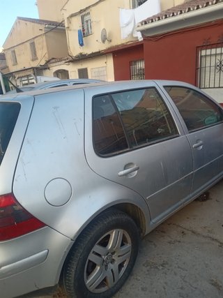 Volkswagen Golf 2003 2.0tdi
