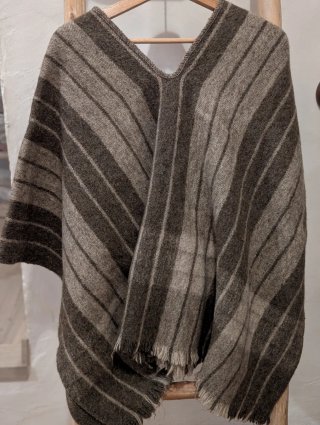 Poncho lana alpaca auténtico Colombia hecho a mano