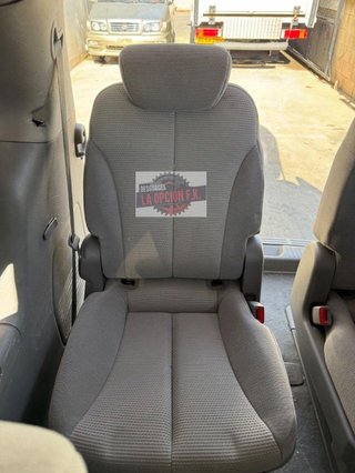 ASIENTOS TERCERA FILA Kia Carnival (2007->)