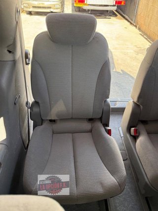 ASIENTOS TERCERA FILA Kia Carnival (2007->)