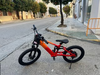 Bicicleta Eléctrica NCM Venice