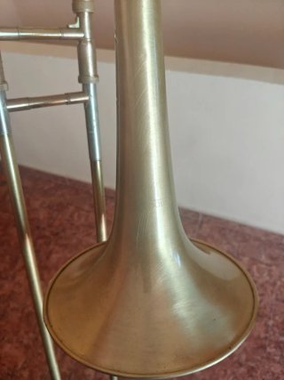 Trombón International Sound