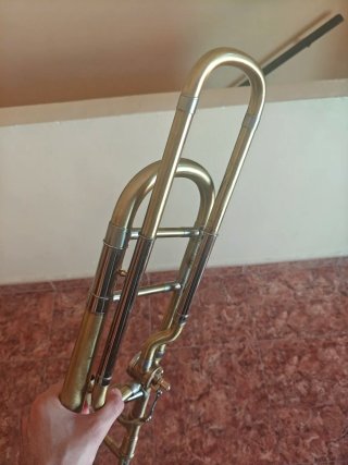 Trombón International Sound