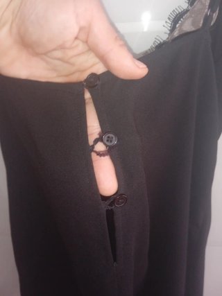 Mono cóctel negro con encaje, vale para S y M