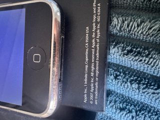 iPhone 2G  8Gb