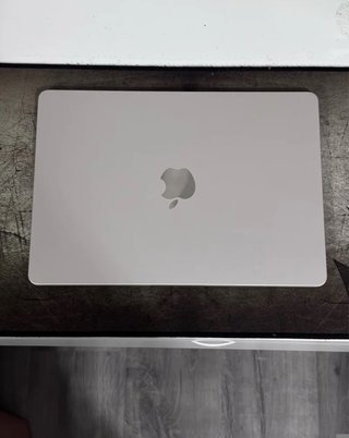 MacBook Air M4