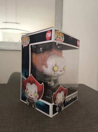 Funko Pop JUMBO Pennywise IT 786