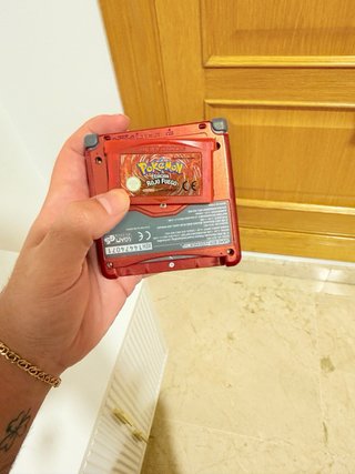 Nintendo Game Boy Advance SP Roja