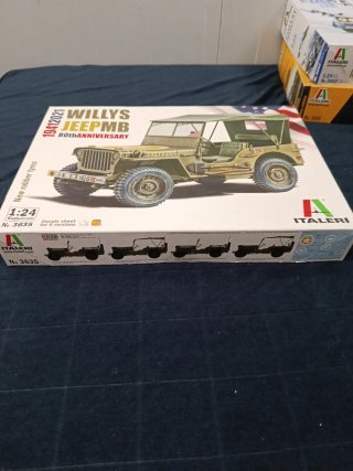 Maqueta Italeri Jeep Willys 1:24 80th Anniversary
