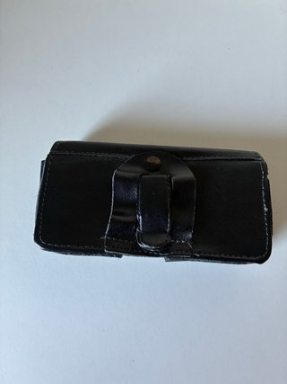 Funda móvil AK negra