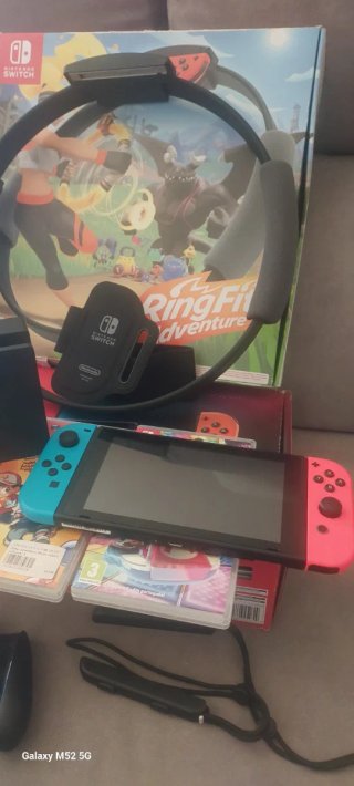 Nintendo Switch + Ring Fit Adventure