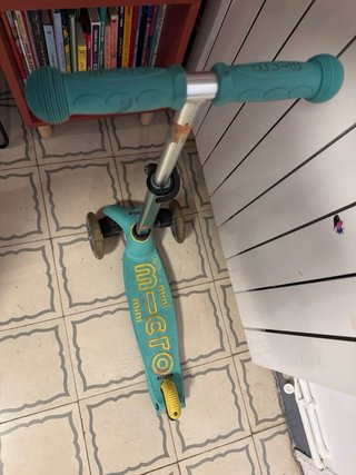 Patinete Micro Mini con luces LED