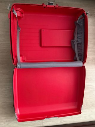 Maleta rígida grande roja