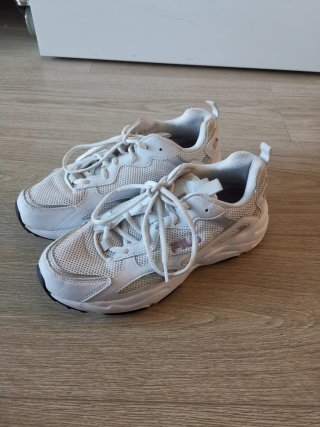 Zapatillas Fila mujer blancas