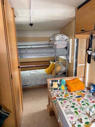 Caravana fija en camping la masia (blanes)
