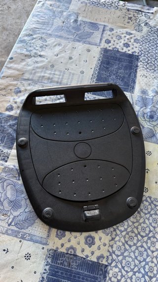 Baúl Givi Top Case Moto Negro