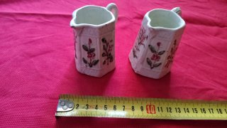 Conjunto 2 jarras cerámica floral antiguas