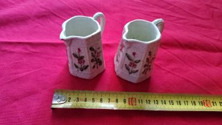 Conjunto 2 jarras cerámica floral antiguas