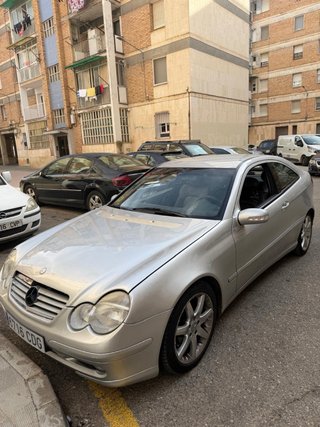 Mercedes-Benz C 320 2003