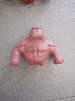 Lote 7 Figuras Squishi Hombres Musculosos.