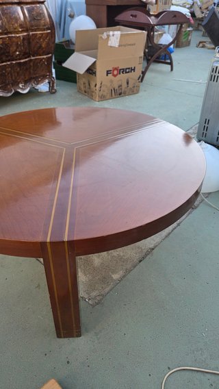 Mesa baja redonda vintage de madera