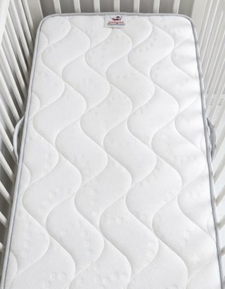 Cuna IKEA SNIGLAR 60x120 + Colchón Viscoelástico