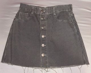 Falda vaquera cuadros blanco y negro