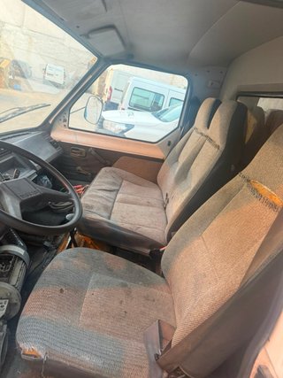 Nissan Trade 1994
