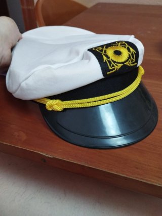 2 Gorra Capitán Yate Disfraz