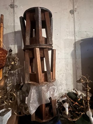 Lote 6 Taburetes antiguos de madera