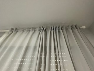 Cortinas translúcidas grises